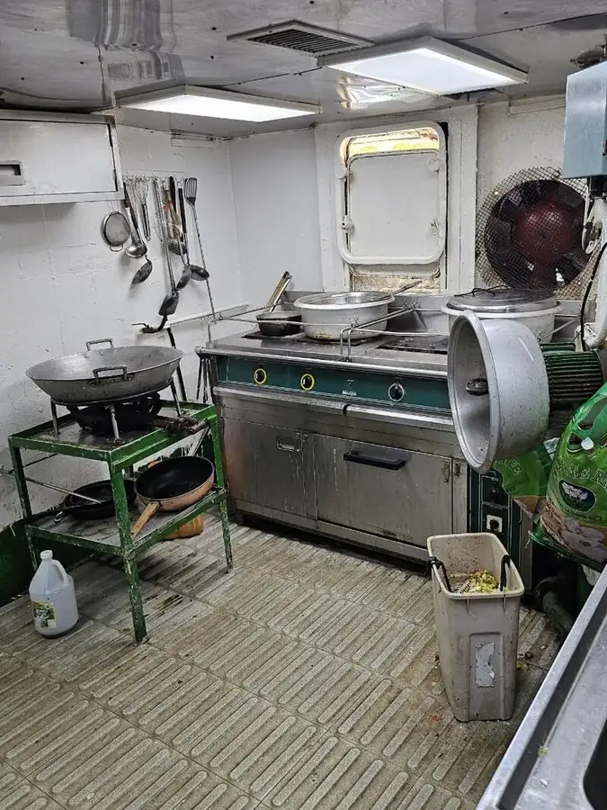 seineris pārdošanā