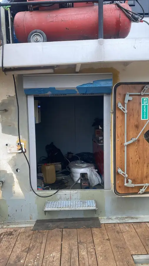 Darba laivas pārdošanā