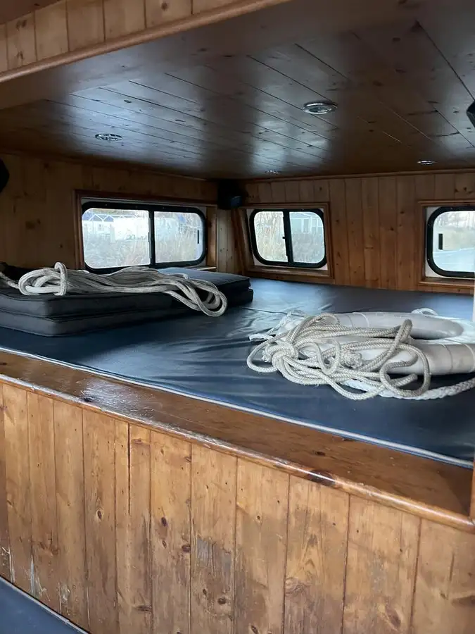 Velkonis pārdošanā