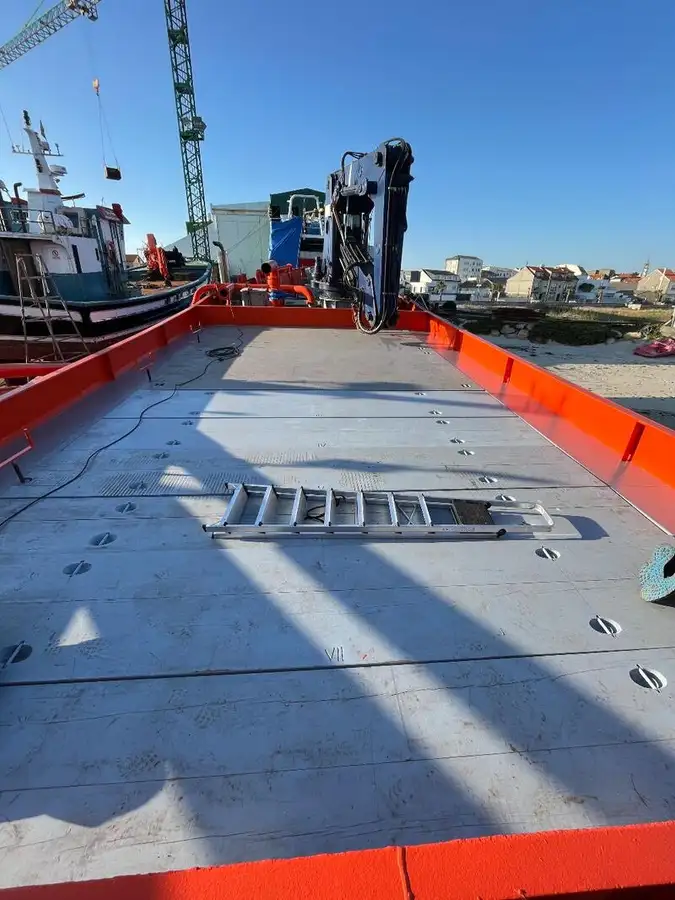 Bagarkuģis pārdošanā