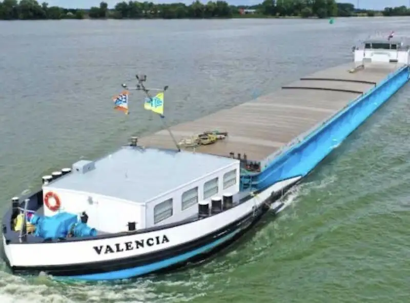 Beramkravu kuģis pārdošanā