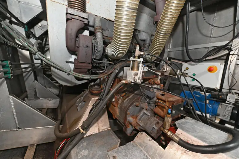 Katamarāns pārdošanā