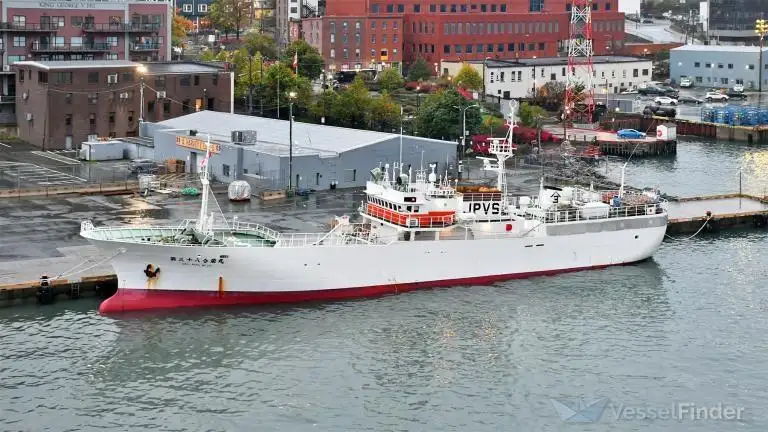 Zvejas traleris pārdošanā