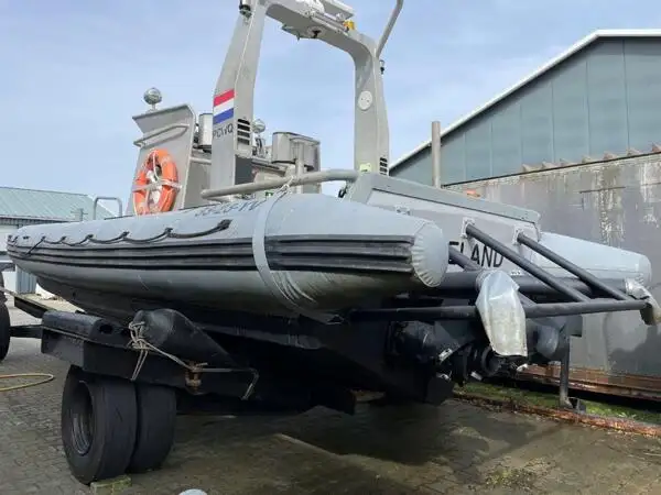 Bagarkuģis pārdošanā