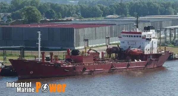Naftas tankkuģis, ķīmisko vielu tankkuģis pārdošanā