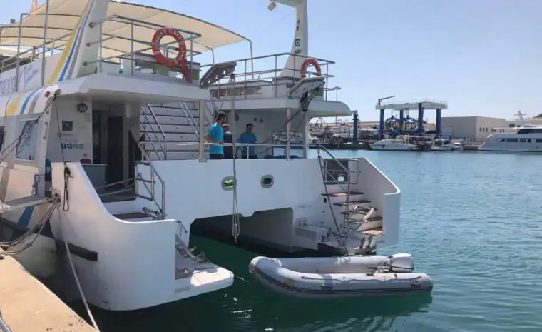 Prāmju kuģis pārdošanā