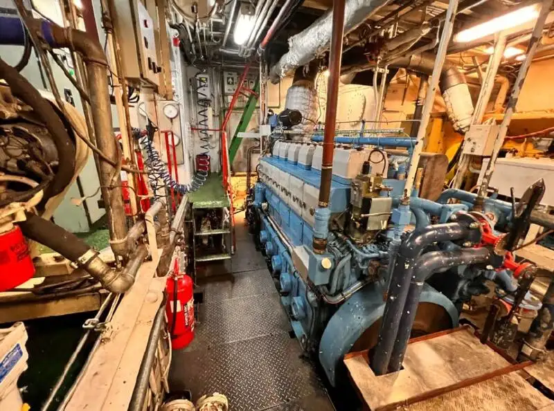 Zvejas traleris pārdošanā