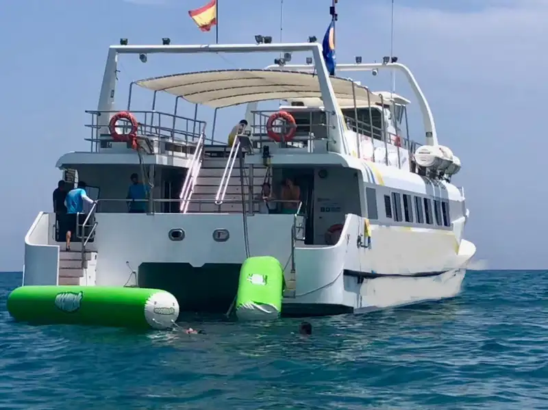 Prāmju kuģis pārdošanā