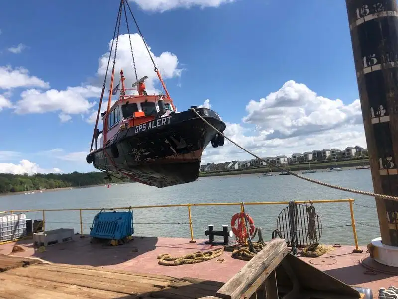 Apsekošanas kuģis pārdošanā