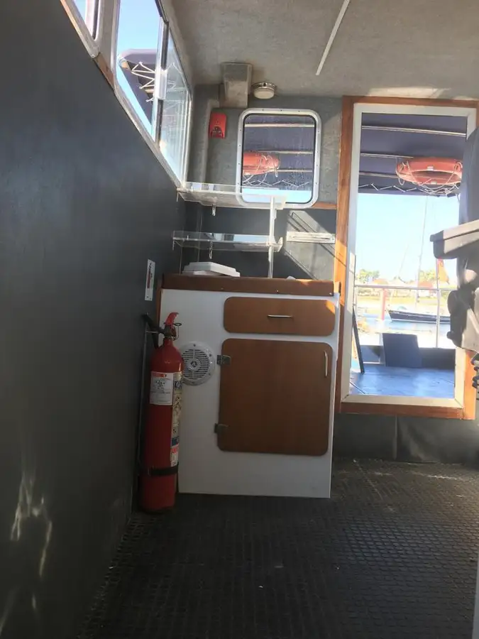 Darba laivas pārdošanā