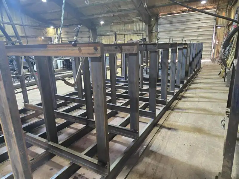 Liellaiva pārdošanā