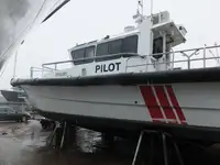 Loču laiva pārdošanā