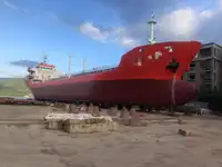 Tankkuģi pārdošanā