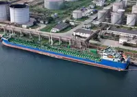 Naftas tankkuģis, ķīmisko vielu tankkuģis pārdošanā