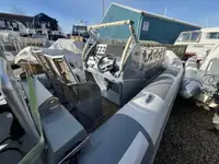 Stingra piepūšamā laiva pārdošanā