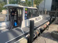 Loču laiva pārdošanā