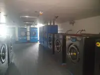 Liellaiva pārdošanā