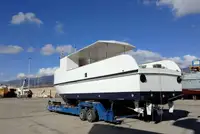 Motoru kuģis pārdošanā