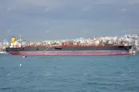 Tankkuģi pārdošanā