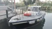 Loču laiva pārdošanā
