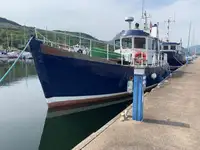 Loču laiva pārdošanā