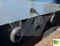 Liellaiva pārdošanā