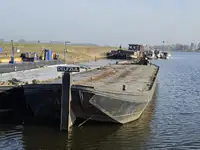 Liellaiva pārdošanā