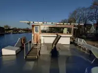 Beramkravu kuģis pārdošanā