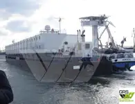 Konteineru kuģis pārdošanā