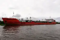 Naftas tankkuģis, ķīmisko vielu tankkuģis pārdošanā