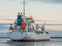 Refrižeratorkuģis pārdošanā