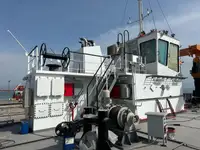 Konteineru kuģis pārdošanā