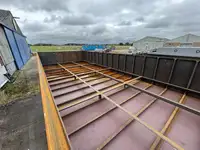 Pontons pārdošanā