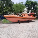 Glābšanas laiva pārdošanā
