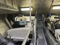 Loču laiva pārdošanā