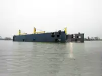 Peldošā piestātne pārdošanā